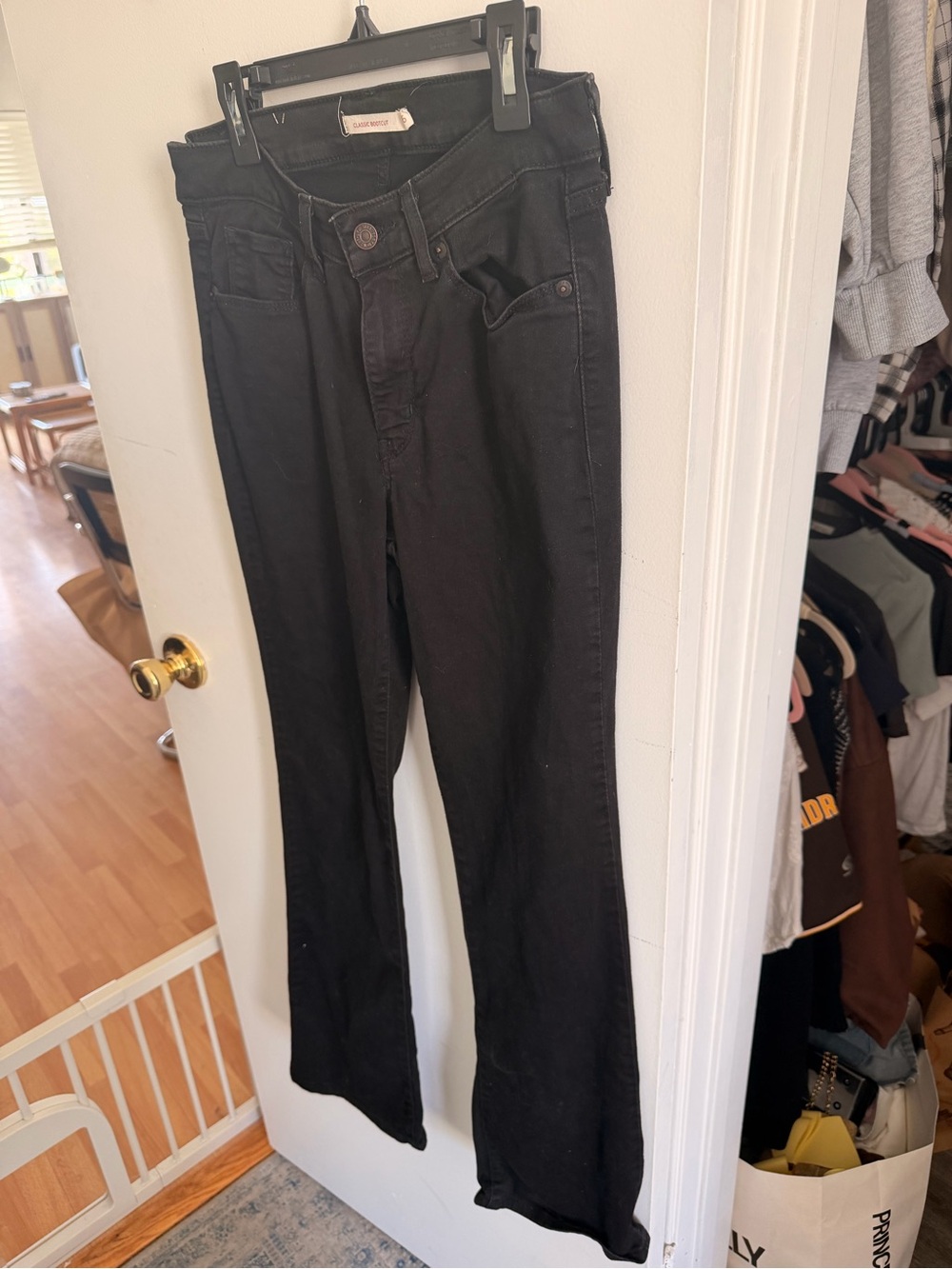 Levi's black bootcut jeans